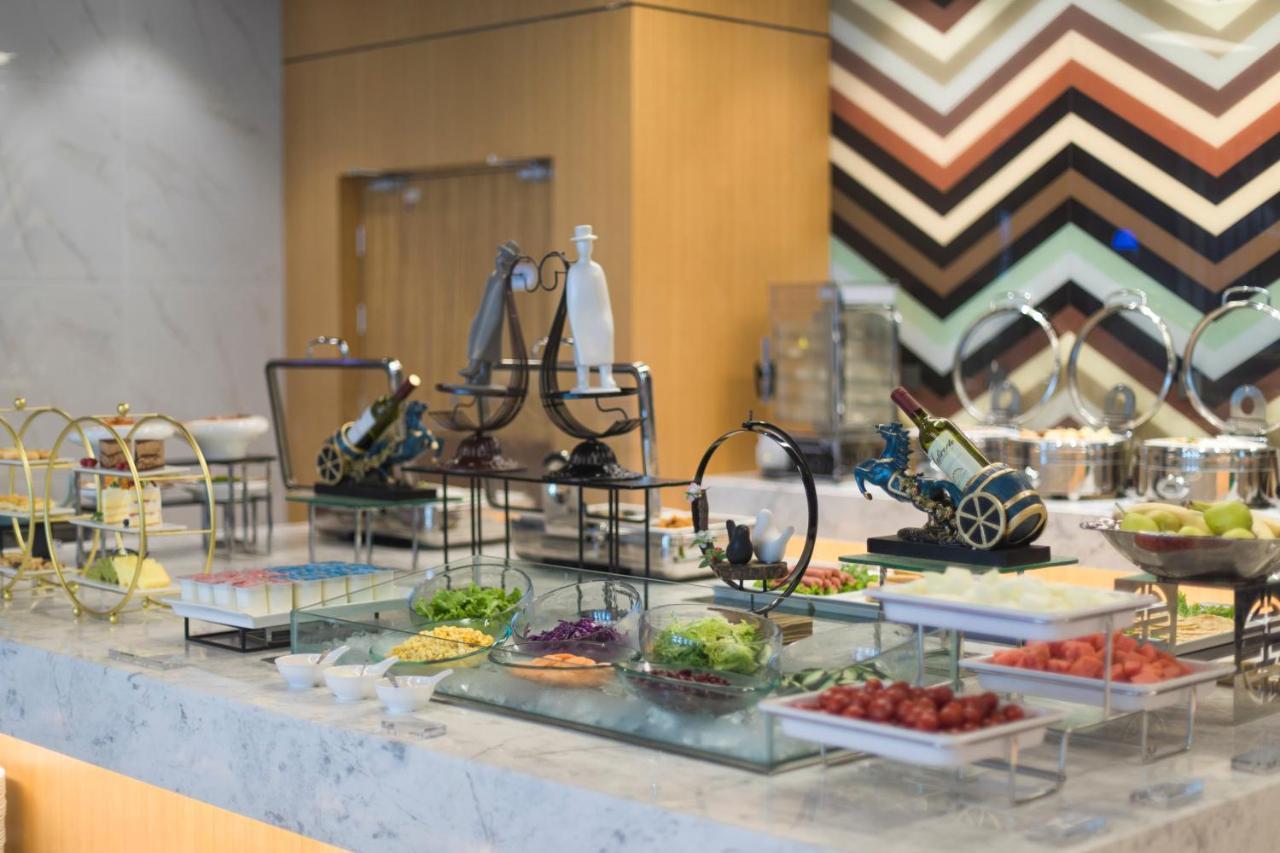Holiday Inn Express Qingdao Chengyang Central By Ihg Dış mekan fotoğraf
